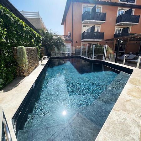 Logis Hotel De La Clape Narbonne-Plage Εξωτερικό φωτογραφία