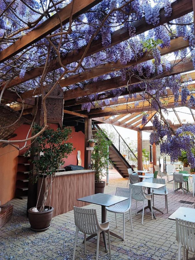 Logis Hotel De La Clape Narbonne-Plage Εξωτερικό φωτογραφία