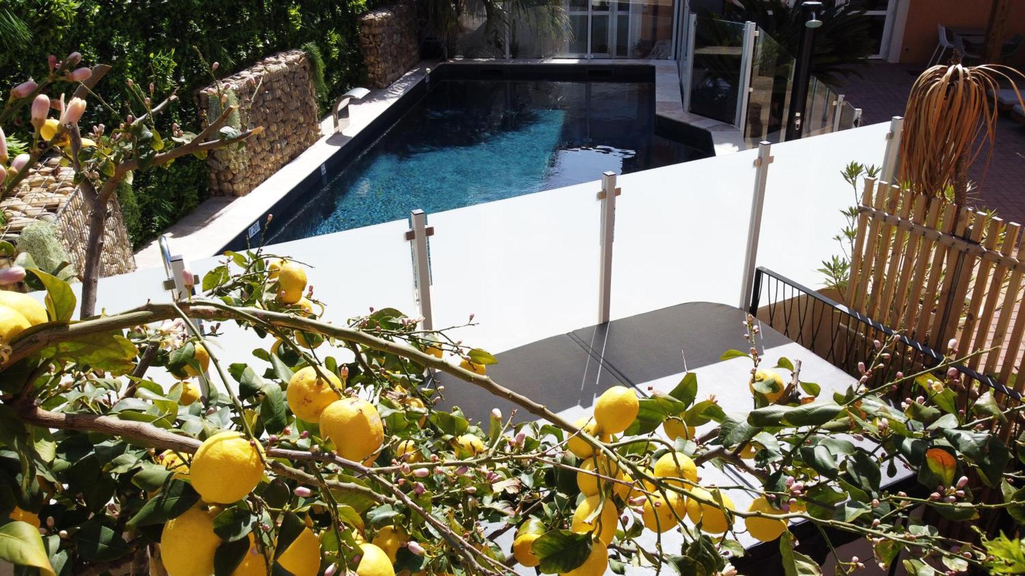 Logis Hotel De La Clape Narbonne-Plage Εξωτερικό φωτογραφία